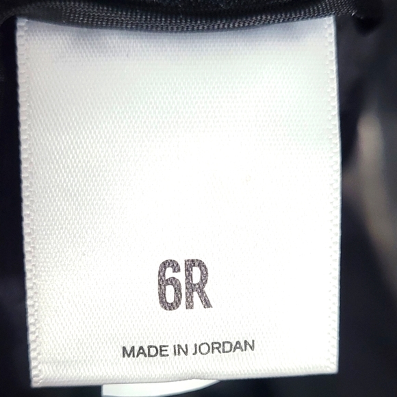 (NWOT) Express Hi-Rise Columnist boot 6R - Picture 10 of 12